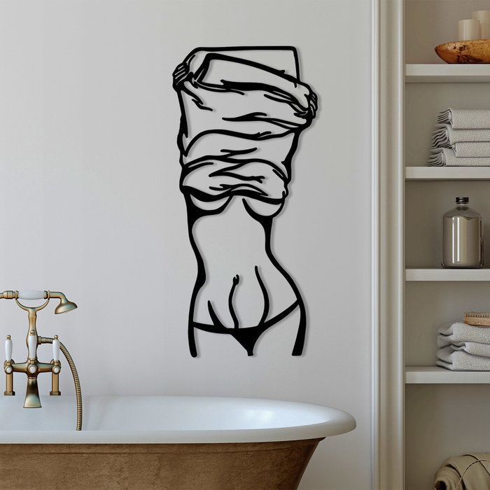 Wallity Undressing Woman Escultura de pared de metal negra Wallity Undressing Woman Escultura de pared de metal negra